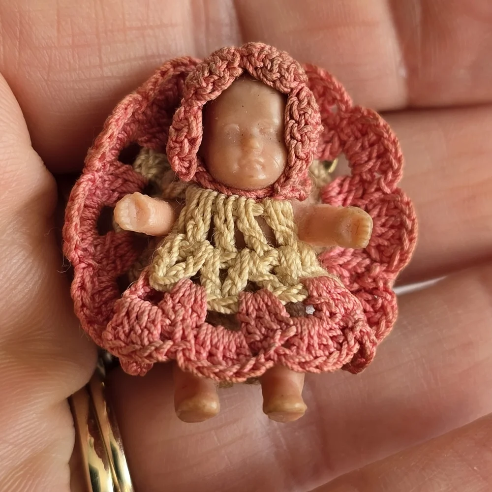 Vintage brooch baby doll with crochet dress and diaper dollhouse pin mini